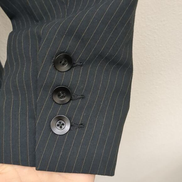 Cabi black Pinstripe blazer size 10 - Picture 6 of 7